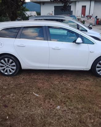  Opel Astra j benzina/GPL  1.6 16v aspirato 
