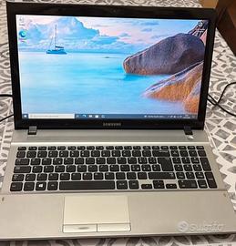 Portatile Samsung 15.6 NO270E5G (4 GB Ram)