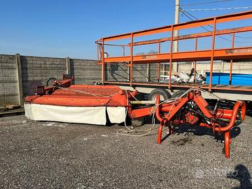 Falciacondizionatrice Kuhn modello FC 3000 V