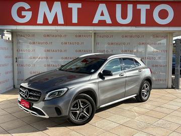 MERCEDES-BENZ GLA 200 D SPORT PREMIUM AMG CERCHI