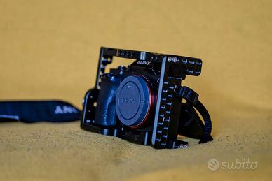 SONY A7I + CAGE - come nuova (79k scatti)