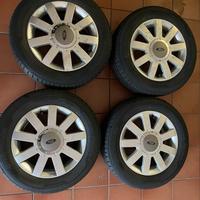 CERCHI LEGA FORD CON GOMME 195/60/15 88H