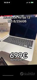 MacBook Air 13” M3 – 8GB RAM / 256 GB SSD