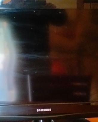 TV schermo piatto 