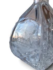 Antica bottiglia decanter in cristallo molato 