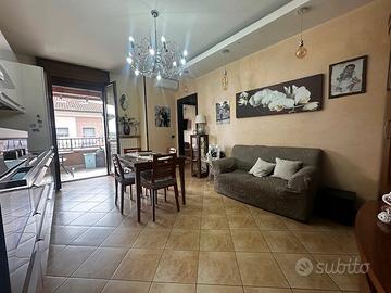 Appartamento con 2 camere e soffitta