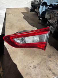 Fanale Faro interno Posteriore destro Toyota Yaris