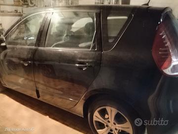 Renault Scenic X-Mod 1.5 dCi 110CV 2011