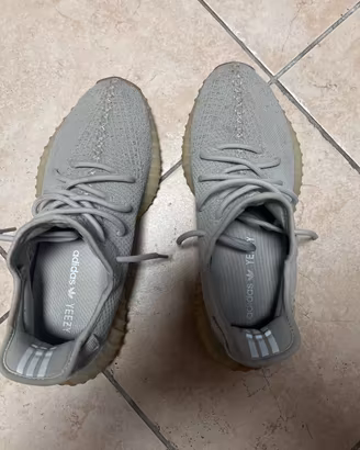 Scarpe adidas yeezy