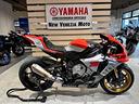 yamaha-yzf-r1-2015-pronto-pista