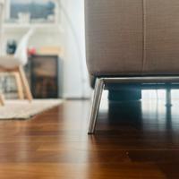 Divano 3 posti con poggiatesta regolabile usato