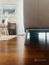 Divano 3 posti con poggiatesta regolabile usato