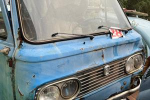 Ricambi pulmino 850 anche la meccanica