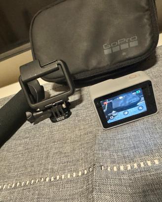 Go pro hero 7 white