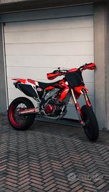 CRF 450 Supermoto Pista, 11h