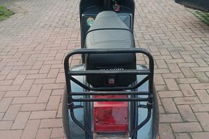 Vespa Piaggio PX 200e arcobaleno