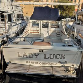 Chris Craft Commander 31 fly