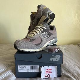 New balance 2002r protection pack Lunar