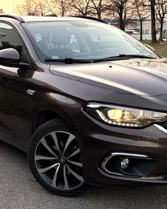 Fiat Tipo SW 1.6 TDI DCT