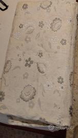 Copriletto Matrimoniale Beige Floreale - Non Trapu