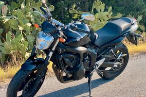 FZ6 S2 nero - km 14760 - Condizioni da vetrina
