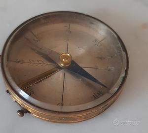 Ogg Antichità Bussola 