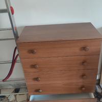 Cassettiera in legno smaltato