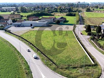 Immobile di 1800 m² con più di 5 locali a Calvisan