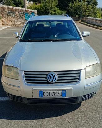 VW PASSAT 1.9 TDI-130 CV VARIANT HIGHLINE