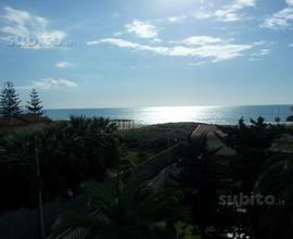 Splendida terrazza sul mare manfria