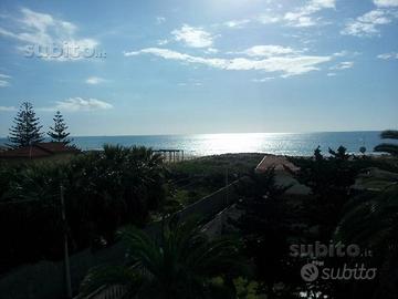 Splendida terrazza sul mare manfria