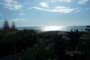 Splendida terrazza sul mare manfria