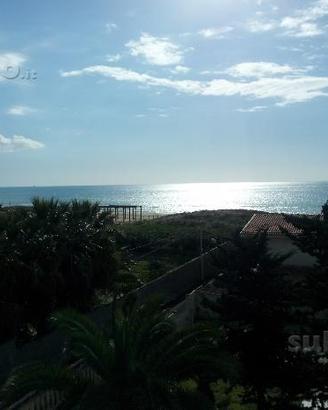 Splendida terrazza sul mare manfria