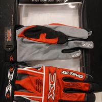 Guanti cross o trial