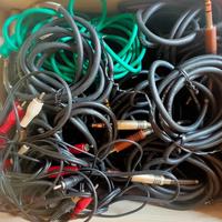 Set di 22 cavi audio di qualità XLR-JACK-RCA