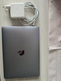 apple MacBook Pro 13” 2017 come nuovo