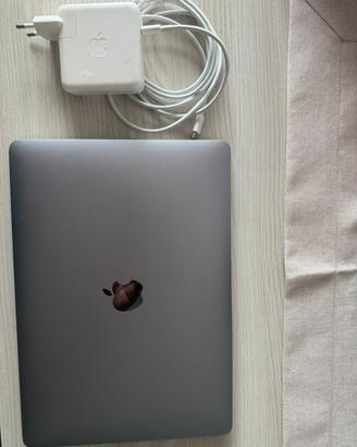 apple MacBook Pro 13” 2017 come nuovo