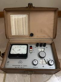 Misuratore campo vintage