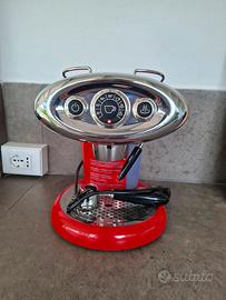 macchina del caffè Illy