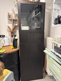 Armadio con vetrinetta