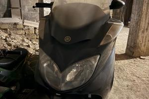 Scooter Majestic 400