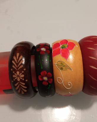 Bracciali in legno