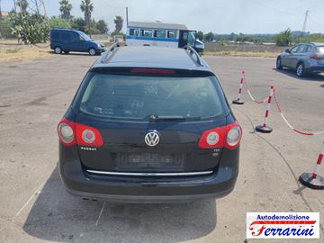 VW PASSAT VARIANT 3C5 1.9 TDI 105CV ricambi