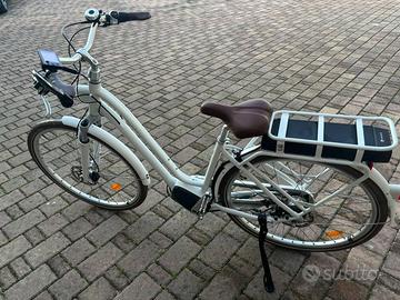 BICICLETTA ELETTRICA - 2023 ELOPS 920 econnect