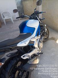 Suzuki SFV Gladius 650 - 2010