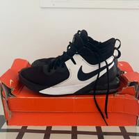 Scarpe da basket nike “revolution 5” n. 42