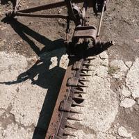 barra falciante d'epoca ventrale