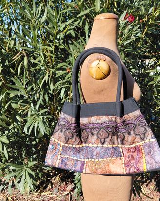 Borsa made in Thailandia 