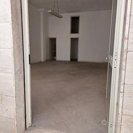 Commerciale con massima visibilità