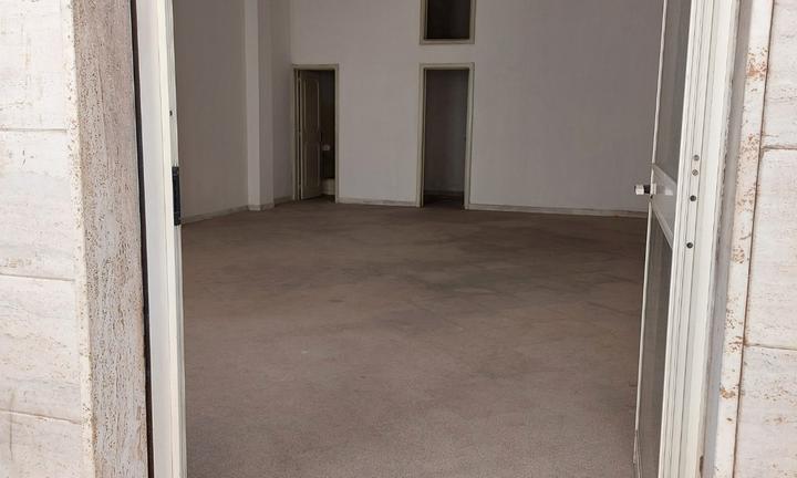 Commerciale con massima visibilità